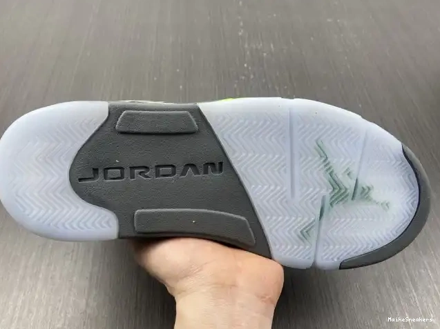 MaikeSneakers 5 Jordan Bean DM9014-003 Retro (2022) Green 0525